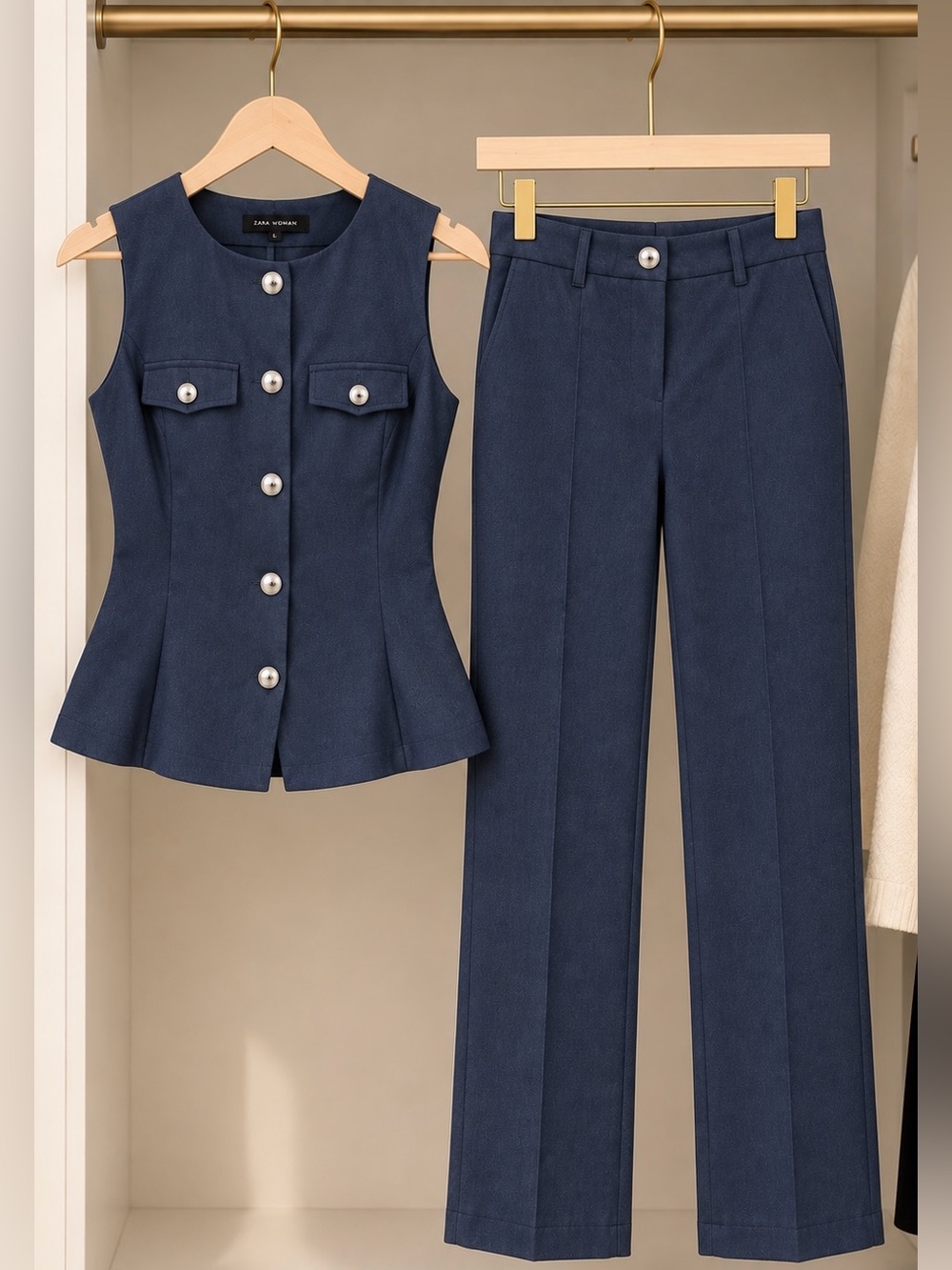 Two-Piece Set